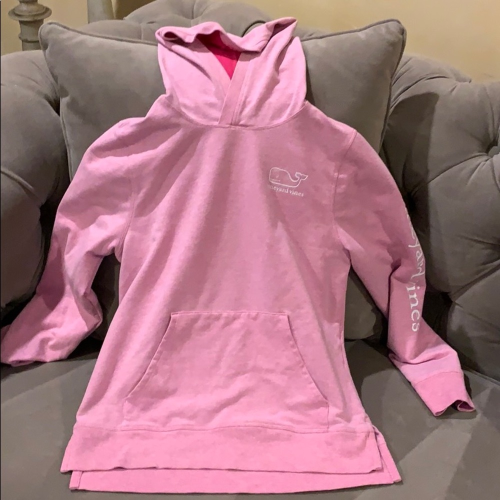 Vineyard Vines sweatshirt